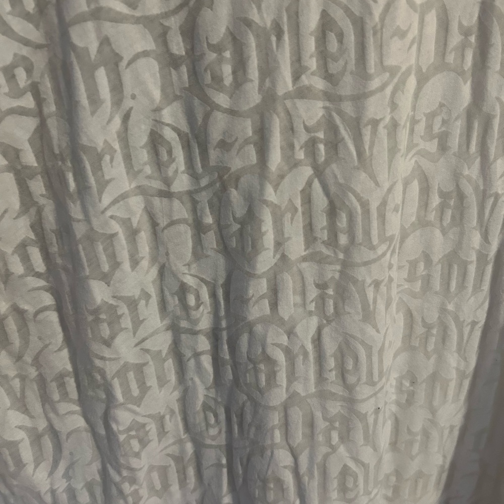 Harley-Davidson White Patterned V-Neck Blouse - Picture 4 of 4